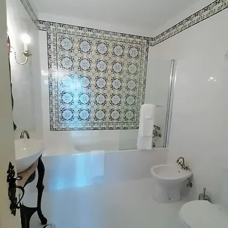 Solar De Almeidinha Mangualde