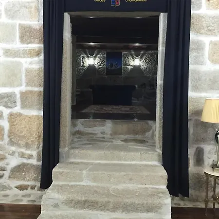 Solar De Almeidinha Farm stay *