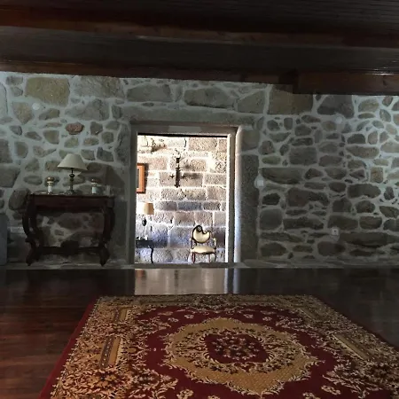 Alojamento de Turismo Rural Solar De Almeidinha Mangualde