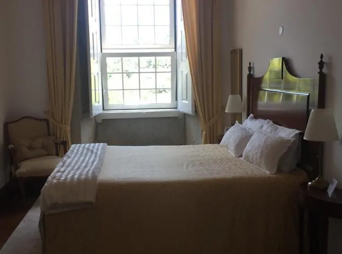 בית חווה Solar De Almeidinha *