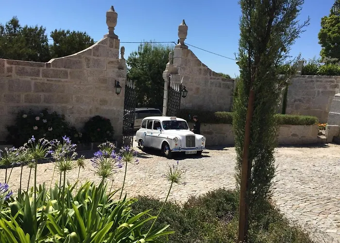 בית חווה Solar De Almeidinha