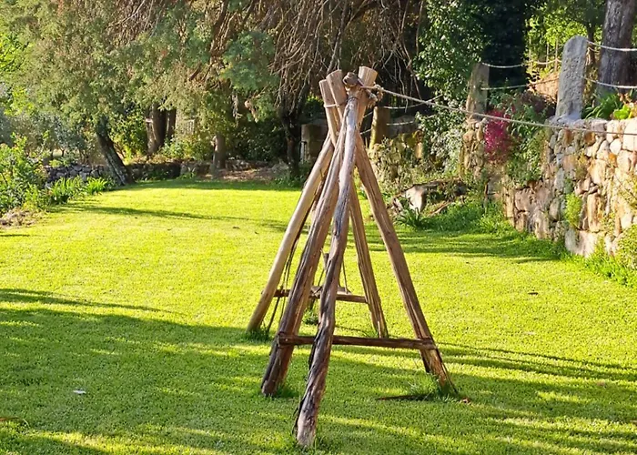 Solar De Almeidinha בית חווה